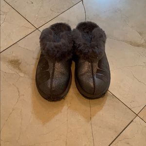 ugg gray sparkly slippers